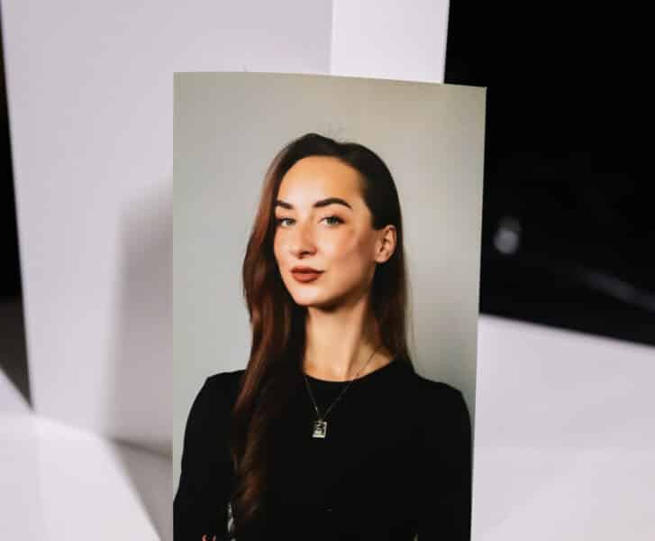 1765122242 scaled e1765122386246 727x1024 1 e1766151235721